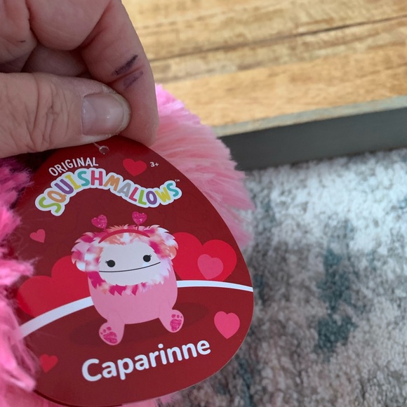 Yeti - Squishmallows “Caparinne” 11 inch - Picture 3 of 3